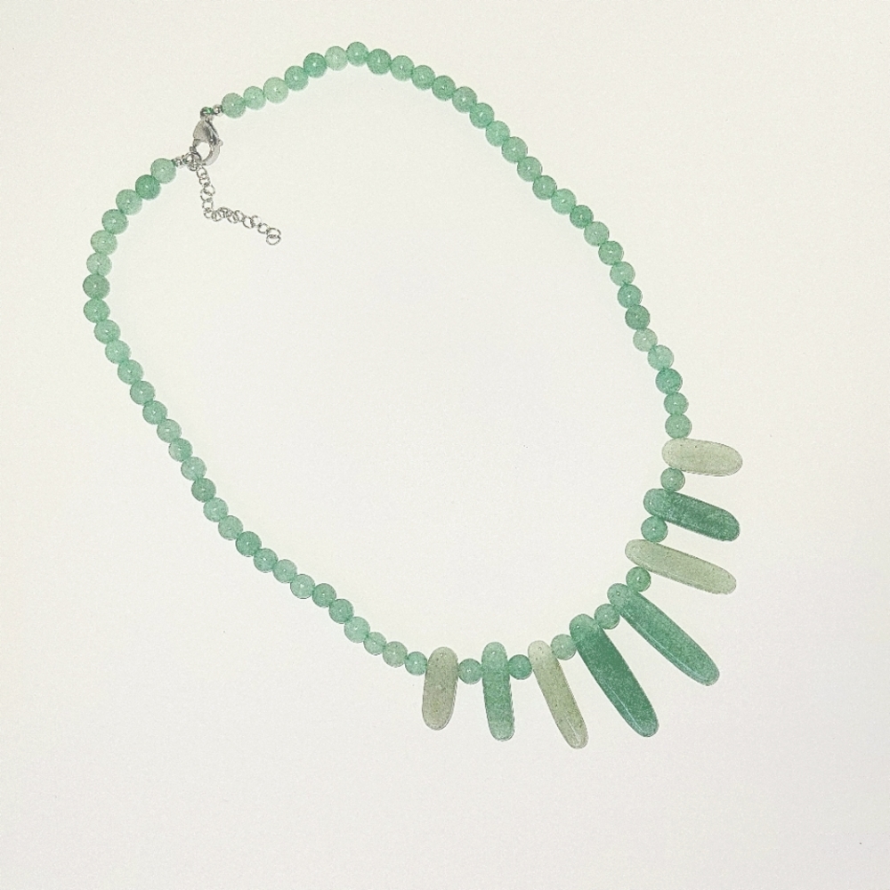 NEW!Green Aventurine Natural  Gemstone Beaded Statement Necklace